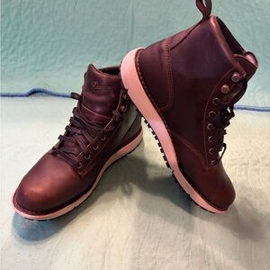 Danner Men's Dark Brown Leather Casual Boots